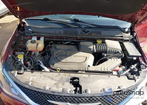 2018 Chrysler Pacifica Touring L Plus from USA, damaged, VIN 2C4RC1EGXJR104142